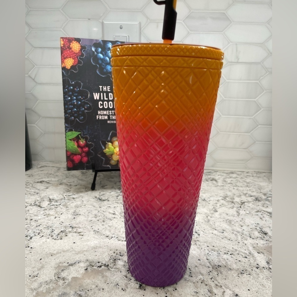 StarbucksDay of the Dead Skull Topper Sorbet Jeweled Gradient Cup. 2024. NWT - Picture 3 of 7